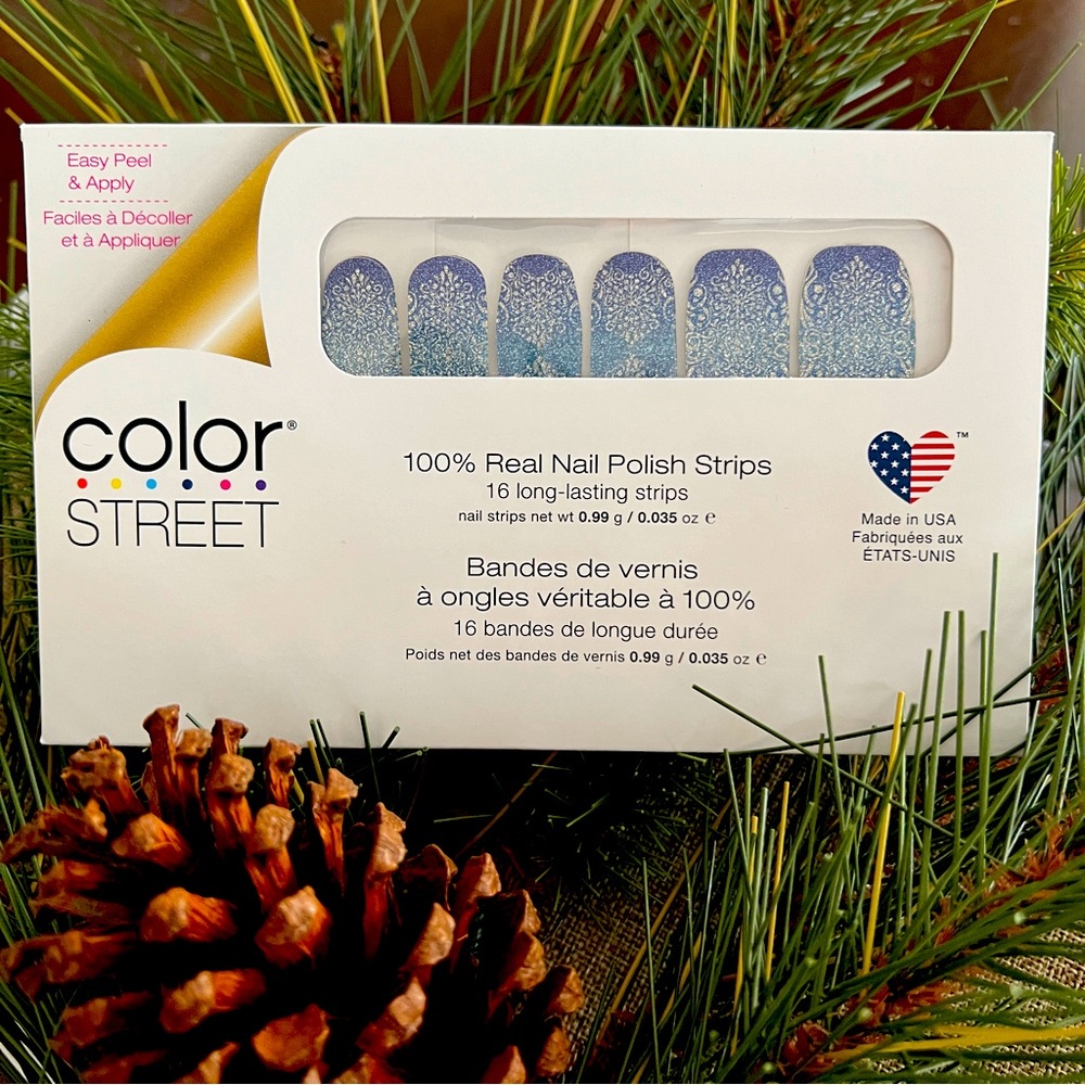 RETIRED Color Street Ice To Meet You Holiday Nail Strips, NWT